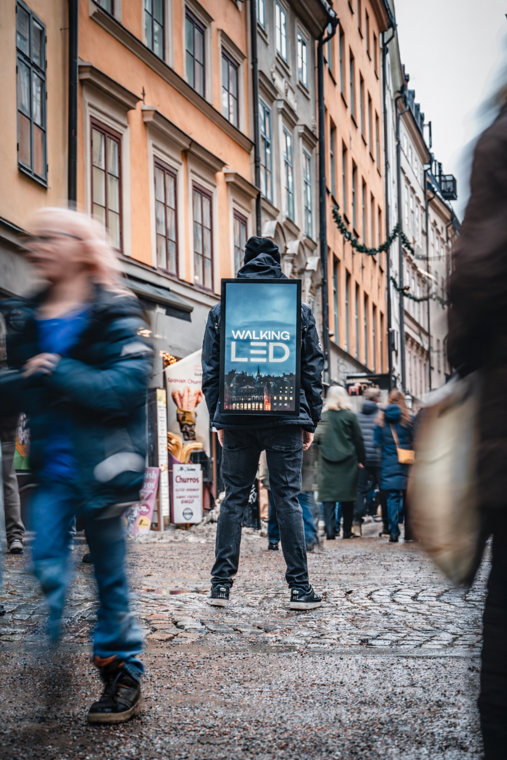 Walking LED | Ads in motion